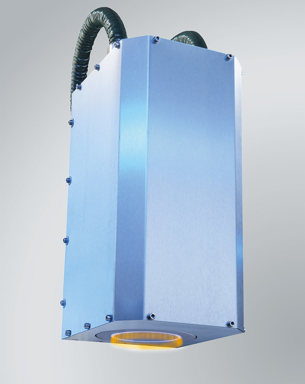 Plasmaerzeuger RD1010  zur Vorbehandlung von Folien und flächigen Bauteilen.